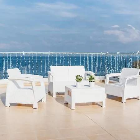 Amare Luxury And Vista Mare Apartment *