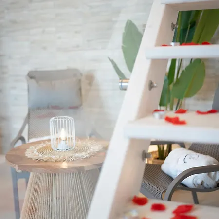 Amare Luxury And Vista Mare *