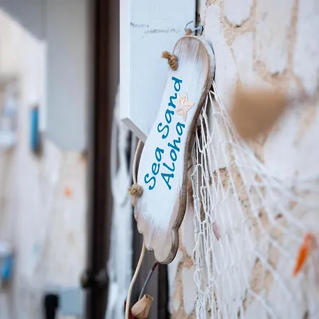 Amare Luxury And Vista Mare Apartment